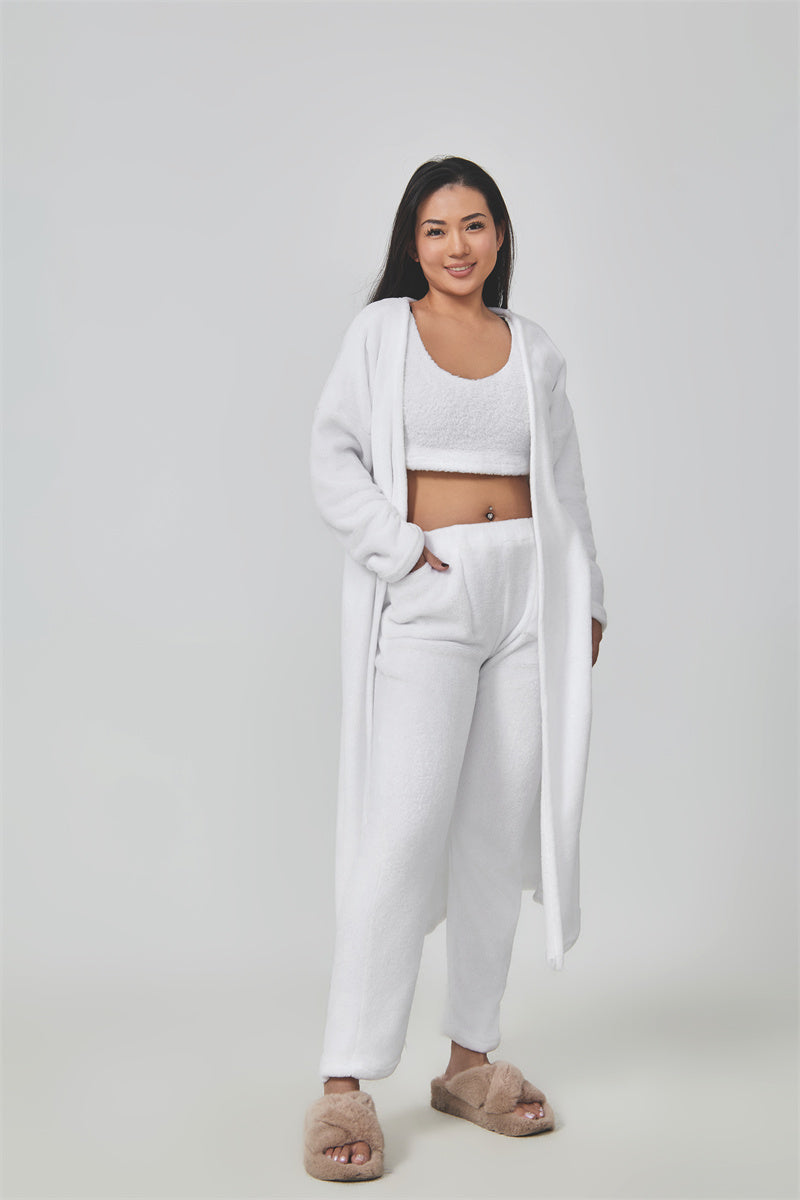 Premium Winter Lounge Set – Cozy Pajama 3-Piece Outfit for Women
