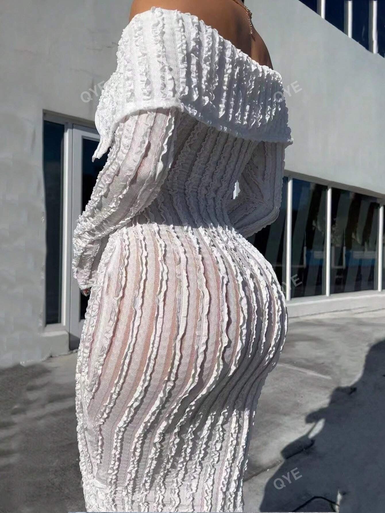 Distinctive Jacquard Knit Off-Shoulder Bodycon Dress