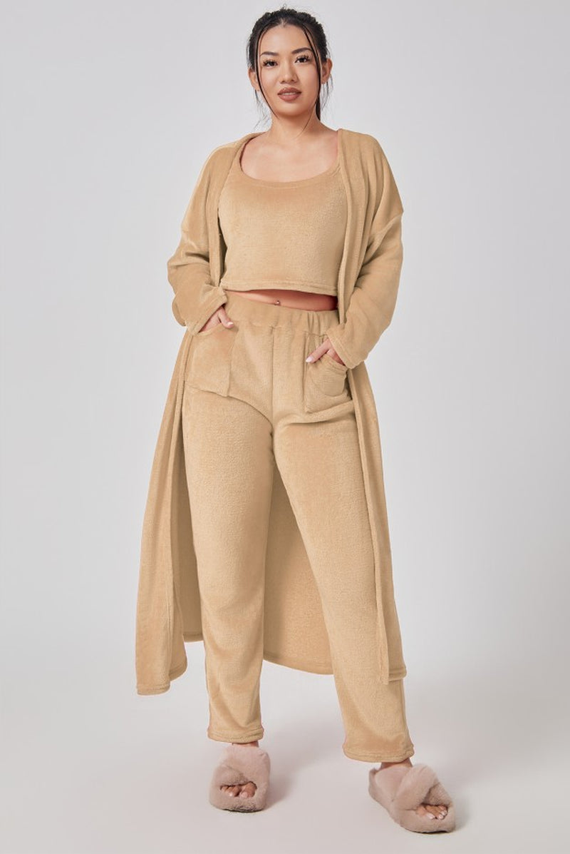 Premium Winter Lounge Set – Cozy Pajama 3-Piece Outfit for Women
