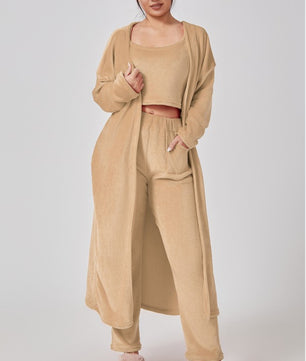 Premium Winter Lounge Set – Cozy Pajama 3-Piece Outfit for Women