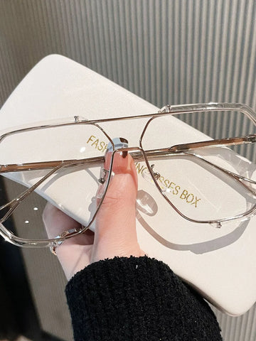 Transparent Frame Flat Light